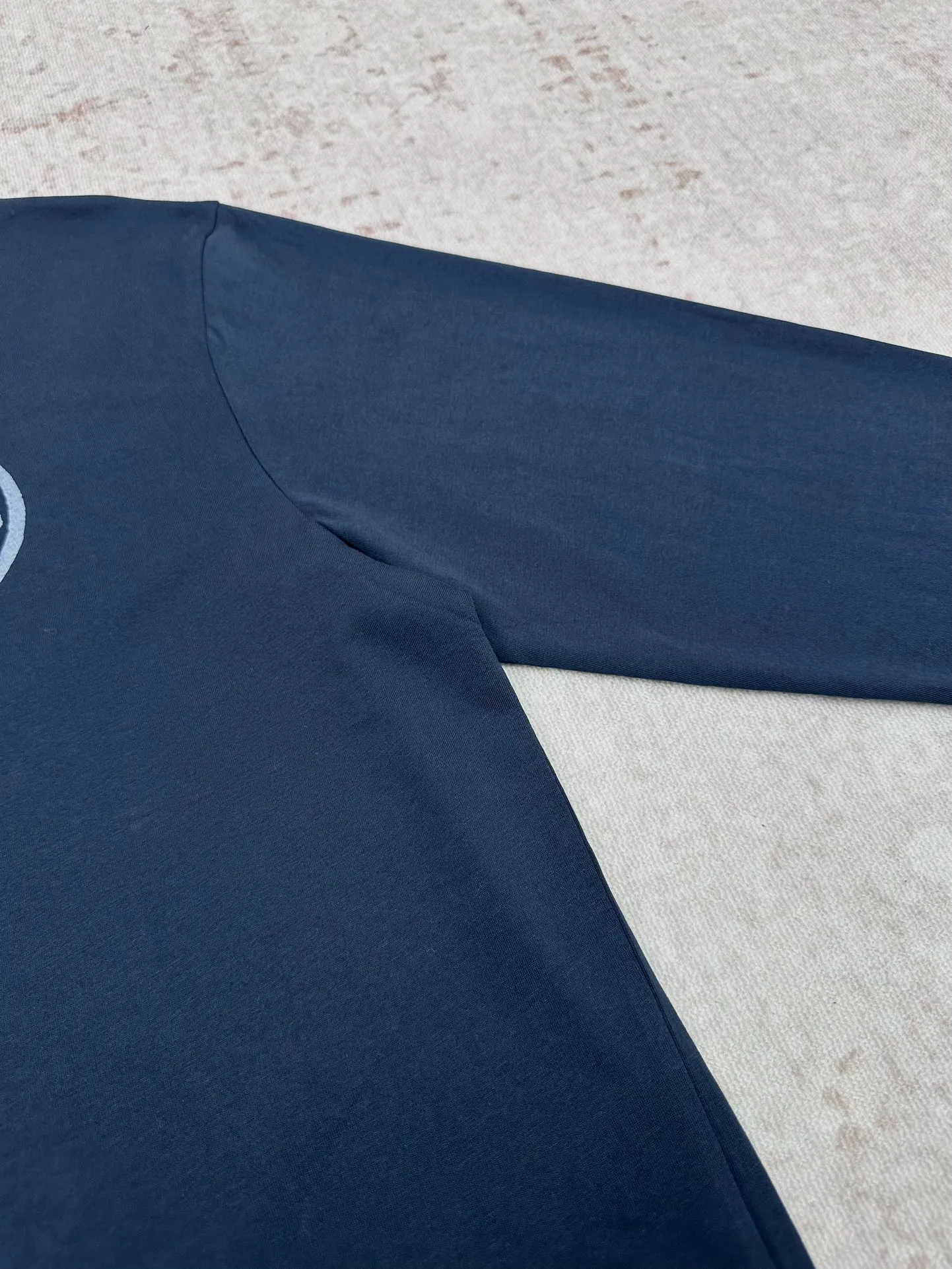 AC 26New Arrival T ， 。 ， 。 Sizes：S.M.L.XL.